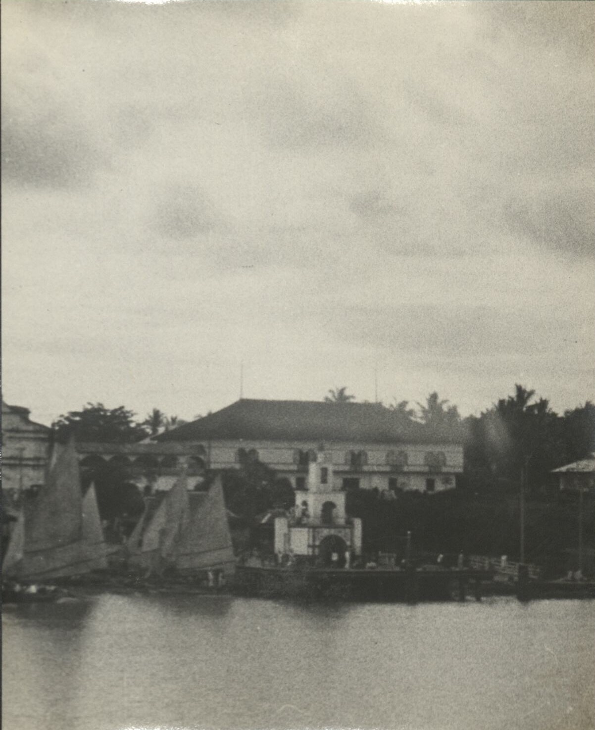 The ferry landing at Opon [now Lapu-Lapu, Cebu].