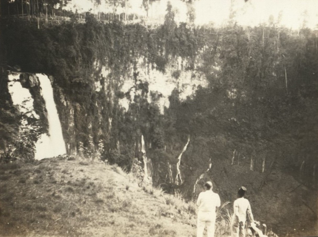 [Maria Cristina] Falls – Mr. Stapler, Datu.