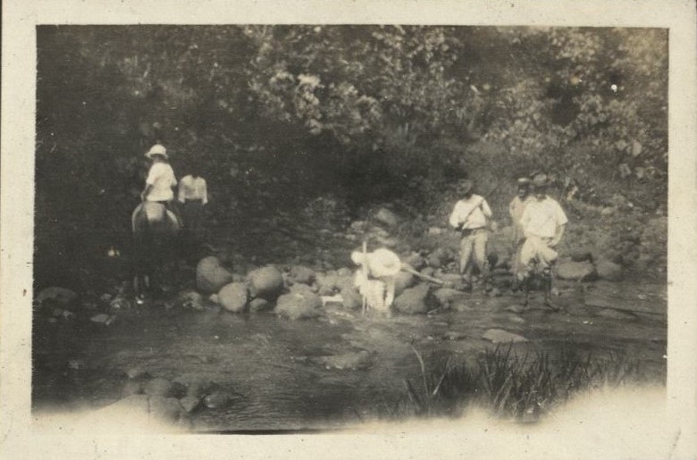 A day’s excursion from Kolambugan [Lanao del Norte] to Coulter’s ranch. Washing off.