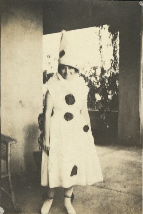 Halloween – 1919. Major & Mrs. Edwards’ Ball. “Just her.”