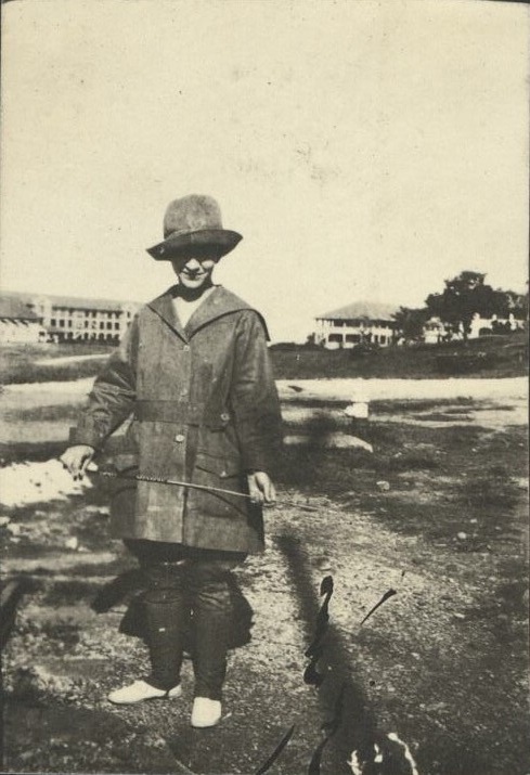 November [1919]. Those grand hikes. Off for fern hunt.