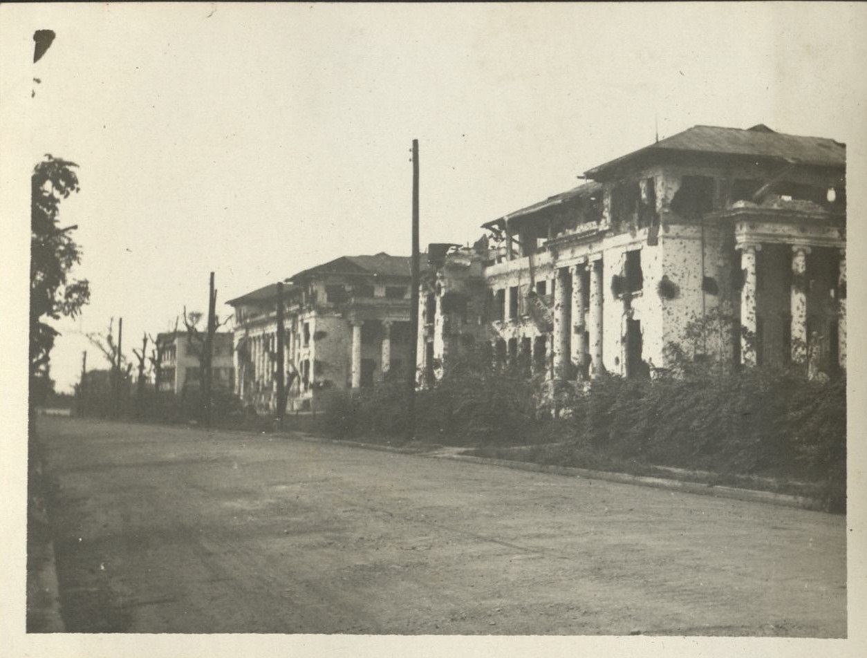 Seen around Manila. [War damaged buildings – University of the Philippines, Ermita].