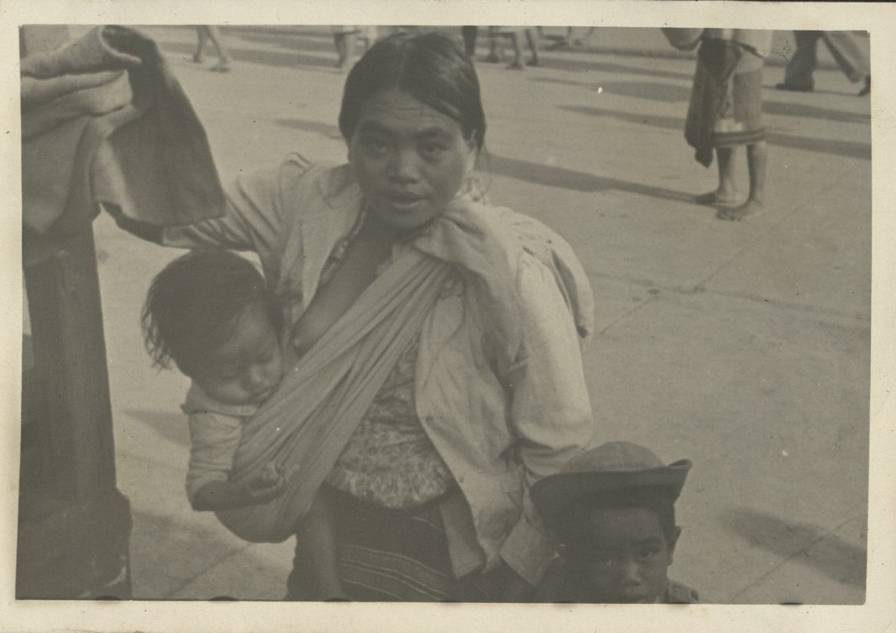 Surprise! Igorot woman & child, Baguio.