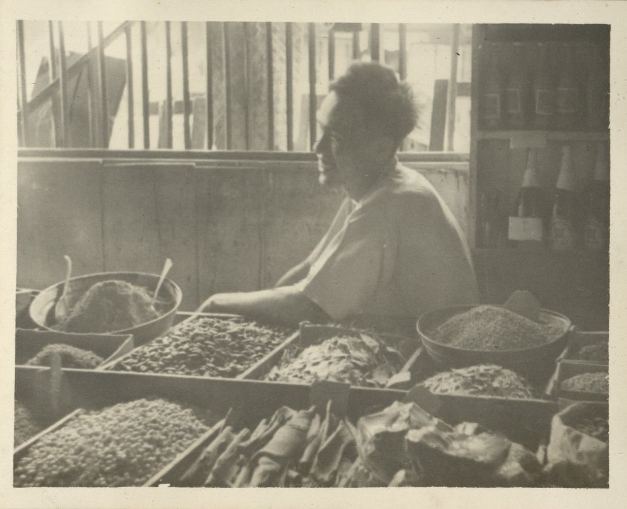 [Untitled – Food vendor].