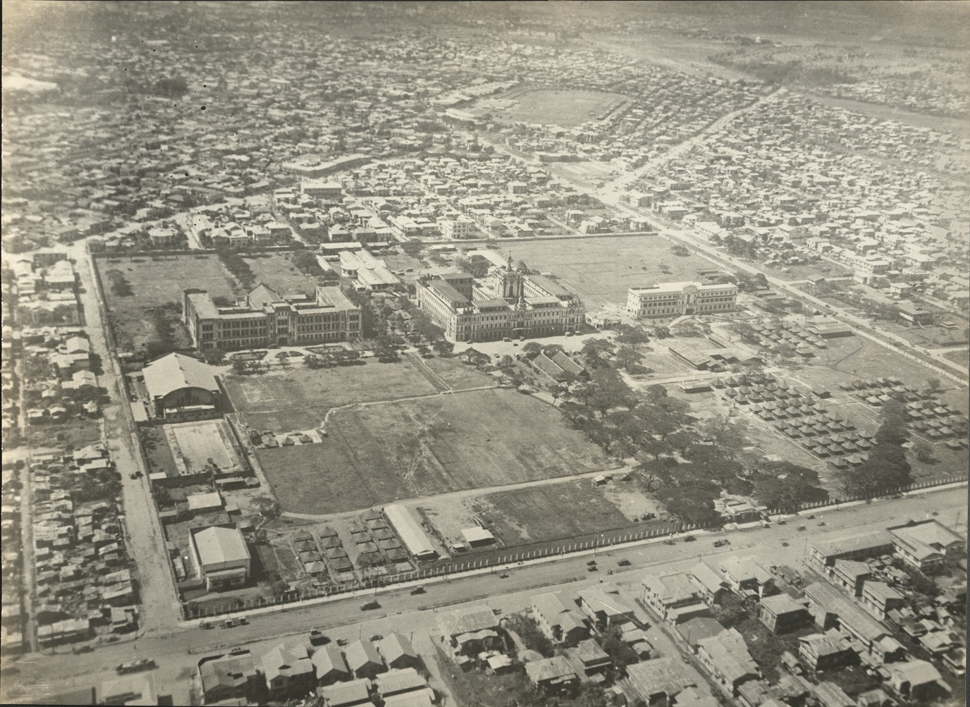 Santo Tomas University [sic- University of Santo Tomas], Manila, P. I.