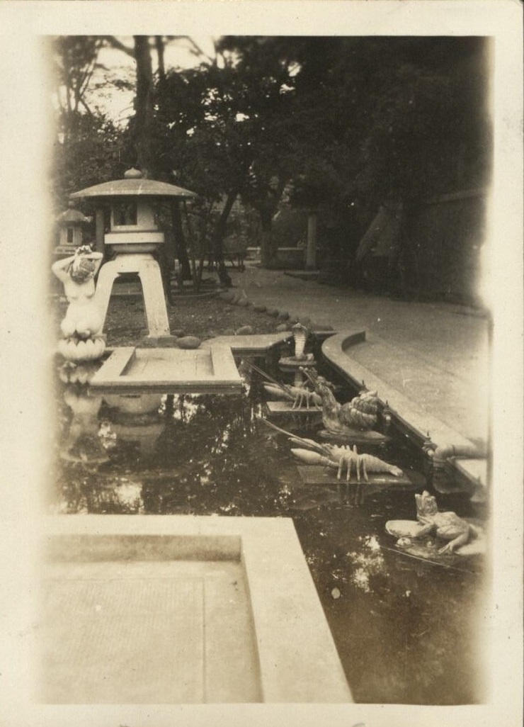 Estate of [Jose M. Ocampo in Quiapo – pond in garden].