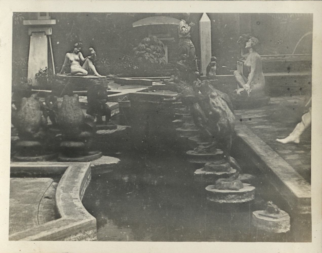 Estate of [Jose M. Ocampo in Quiapo – pond in garden].