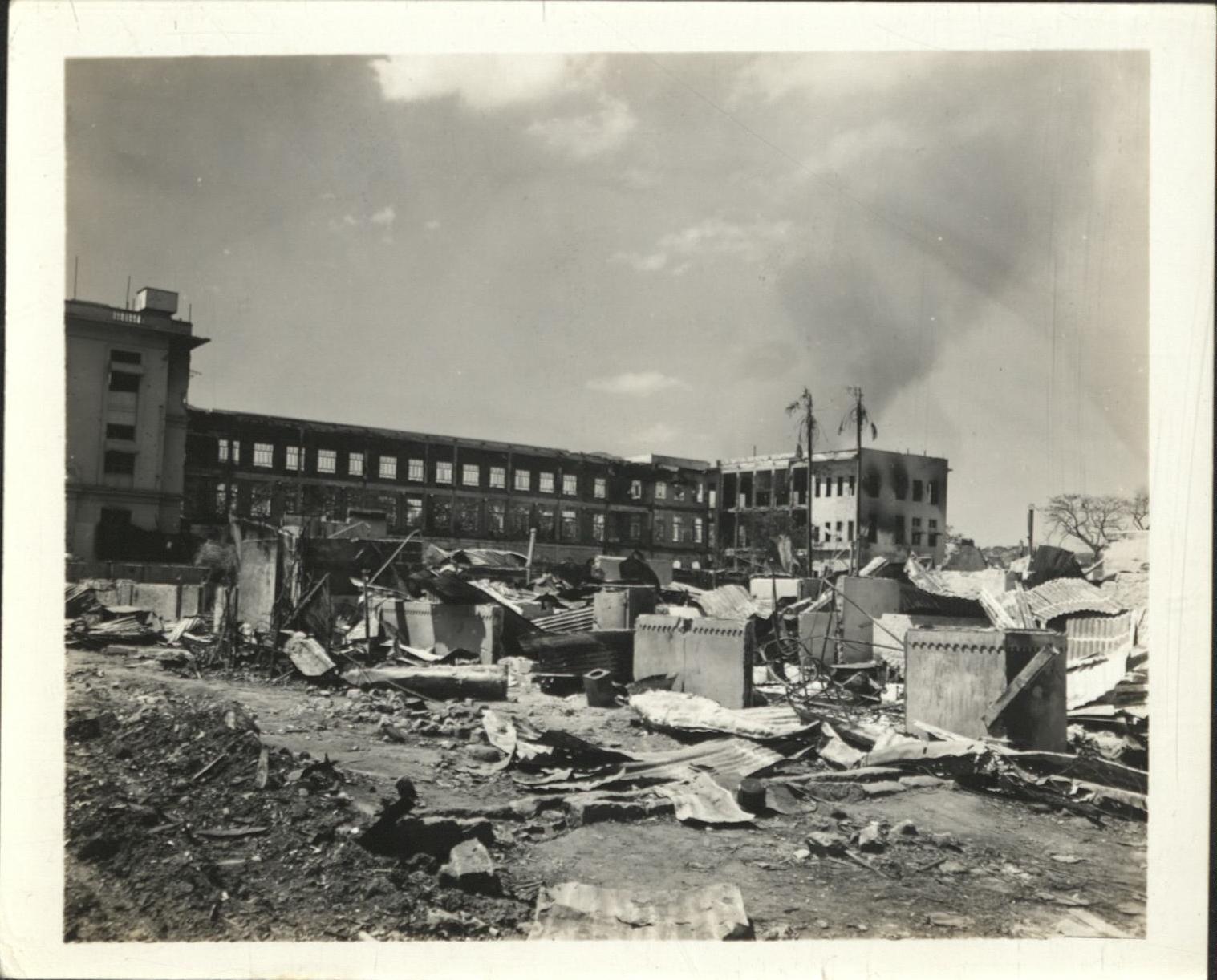 [Untitled – Destruction in Manila during liberation, February 1945].