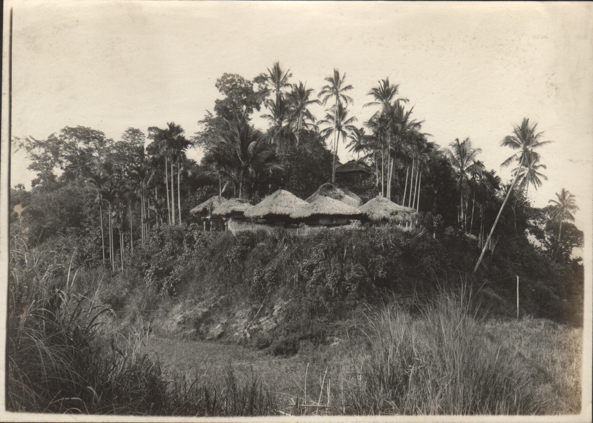 A village, Kiangan, Ifugao, P. I. [?]