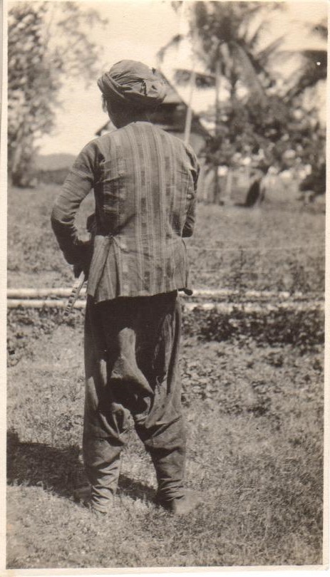 [Untitled – Igorot man, back view].