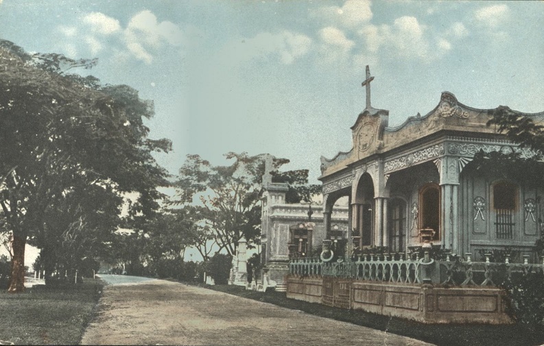 A Corner of Del Norte Cemetery, Manila, P. I.