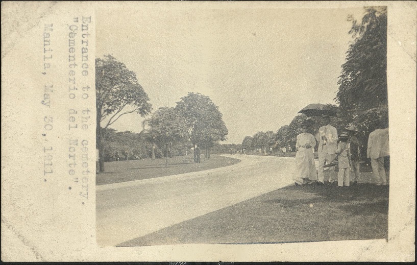Entrance to the cemetery. �Cementerio del Norte�. Manila, May 20, 1911.