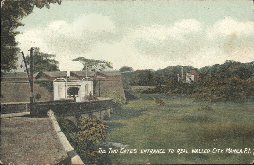 The Two Gates entrance to real walled City, Manila, P. I.