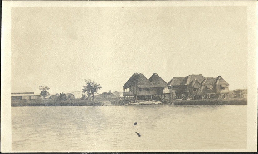 [Untitled ï¿½ Building on river].