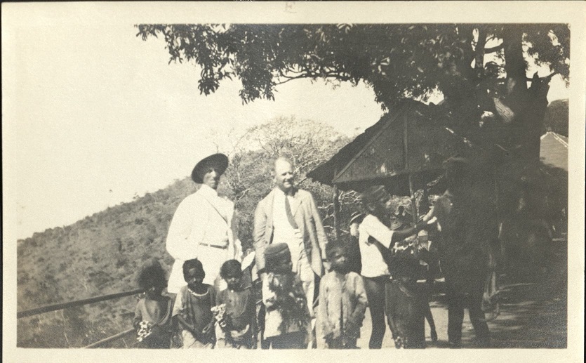 [Untitled ï¿½ Men and boys].