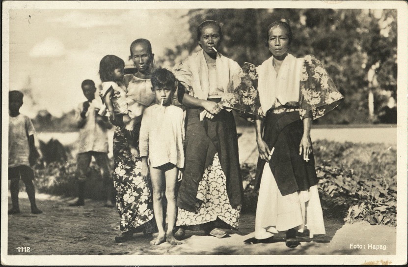 Natives in MANILA (Philippines).