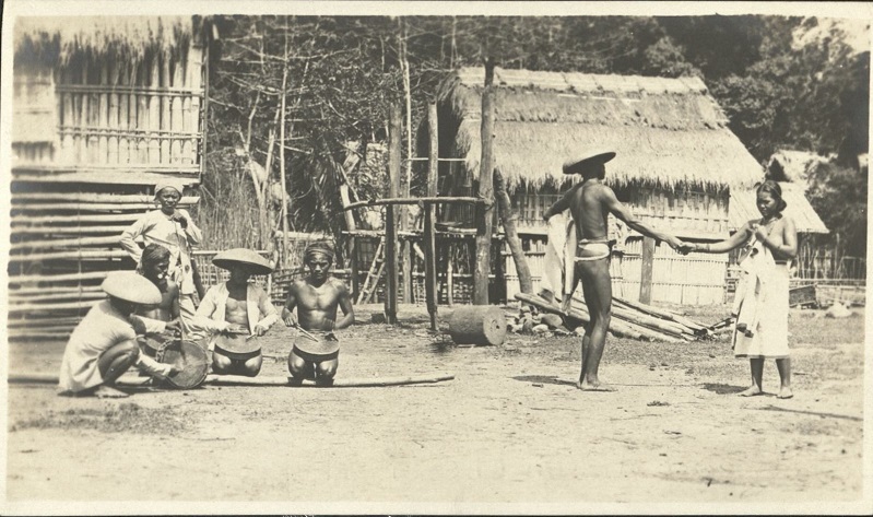 [Untitled ï¿½ ï¿½Native Life in the Philippinesï¿½].
